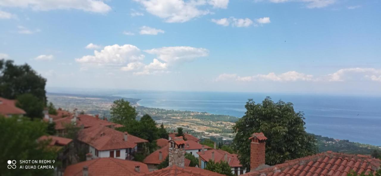 Enastron Guesthouse Palaios Panteleimonas Exteriér fotografie