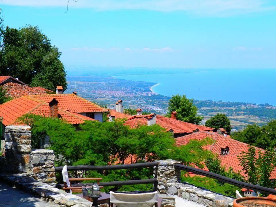 Enastron Guesthouse Palaios Panteleimonas Exteriér fotografie