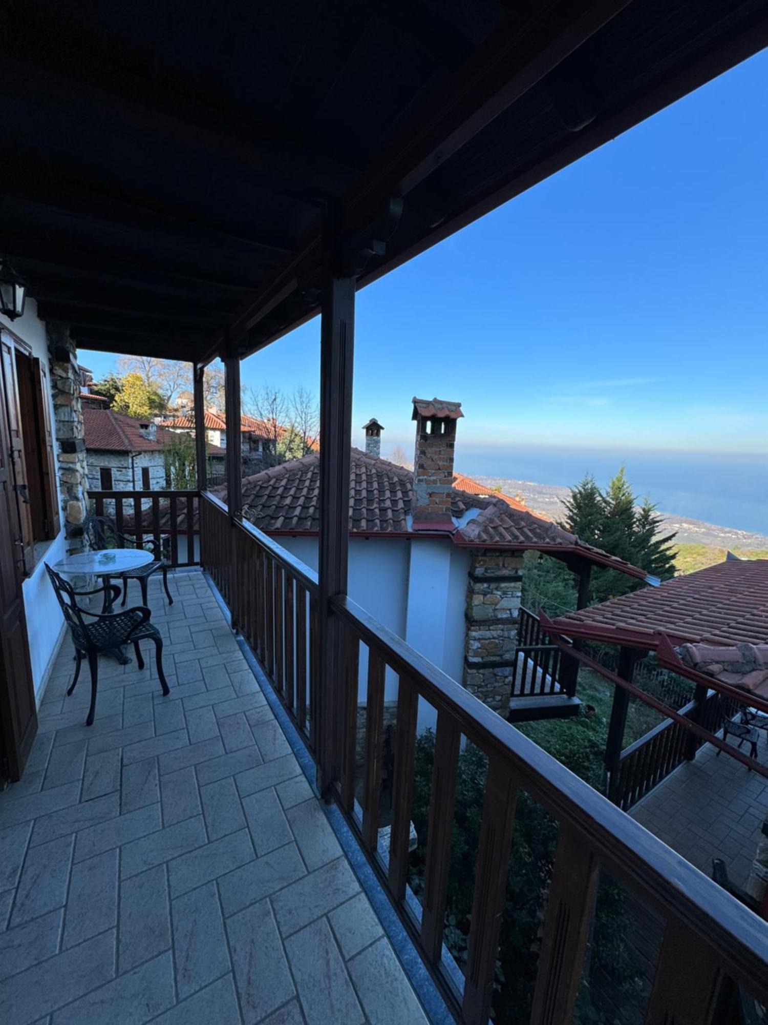 Enastron Guesthouse Palaios Panteleimonas Exteriér fotografie