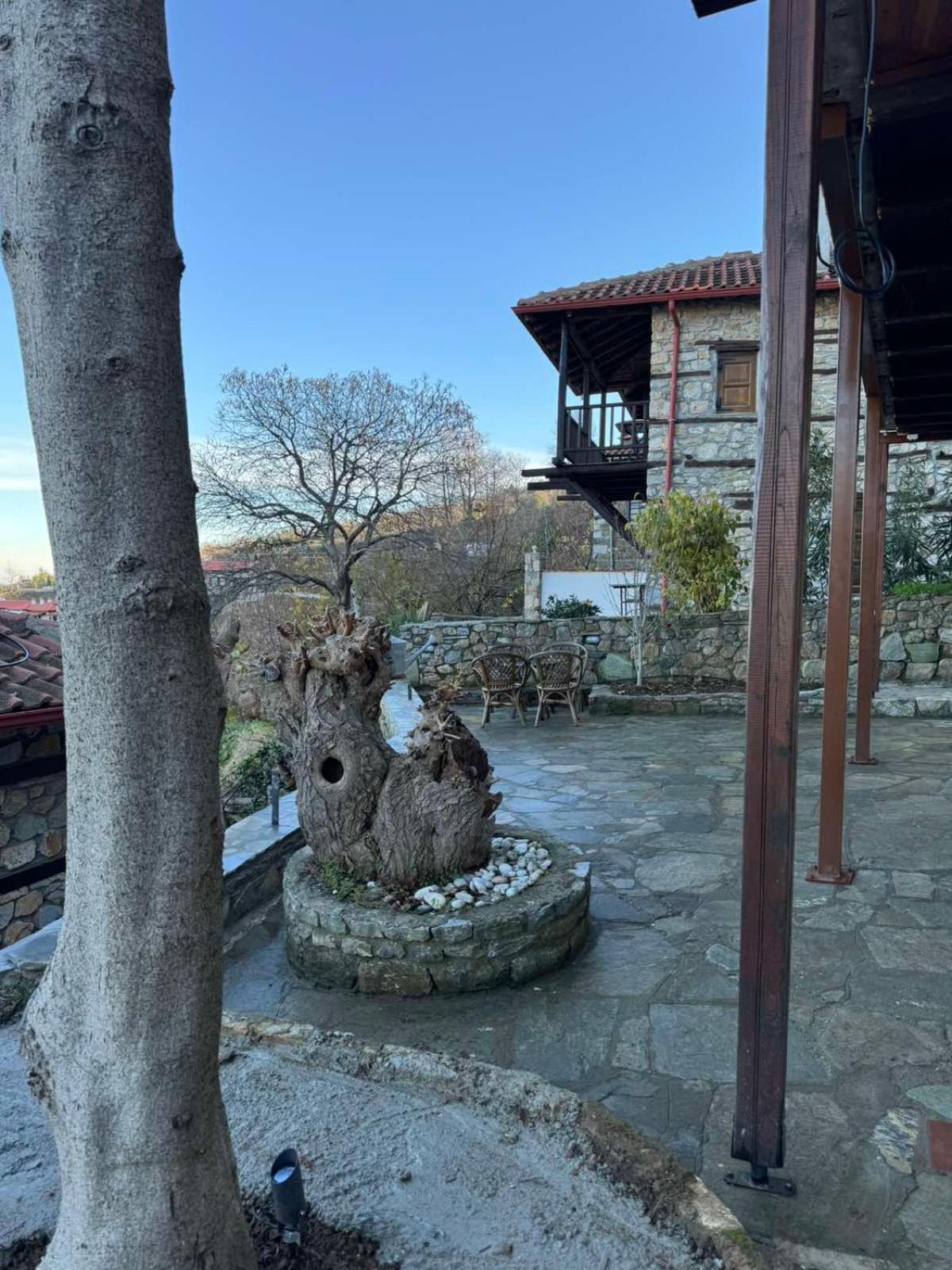 Enastron Guesthouse Palaios Panteleimonas Exteriér fotografie