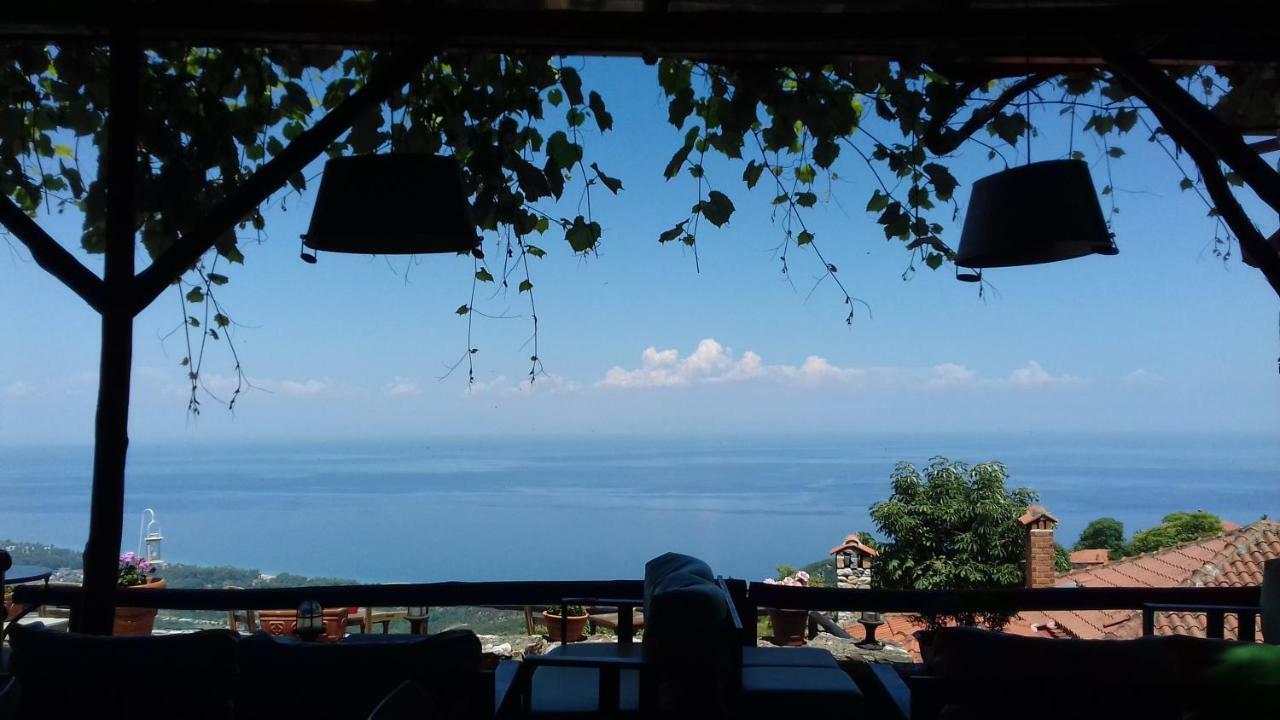 Enastron Guesthouse Palaios Panteleimonas Exteriér fotografie